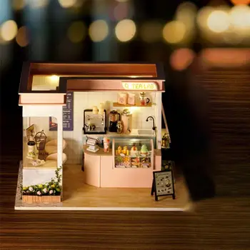 DIY Süt Çay Dükkanı Dollhouse Toz Geçirmez Kapaklı Erkek Kız Yetişkinler için Bebek Evi Aksesuarları Festivali LED Ev yılbaşı dekoru