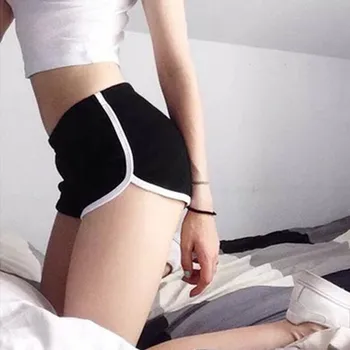 Katı Elastik Bel Rahat Şort kadın Basit Yüksek Bel Beyaz Siyah kısa pantolon Kadın Harajuku İnce Seksi Şort Kadın 2021