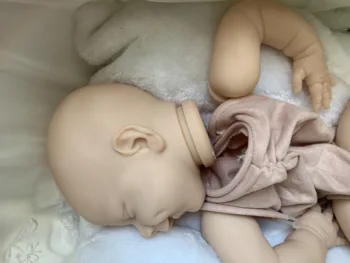 Perakende Toptan Yeniden Doğmuş Kiti Yumuşak Silikon Vinil Boyasız Yeniden Doğmuş Bebek Kitleri Vücut Bitmemiş Bebek Parçası Sanatçı Aksesuarları DIY